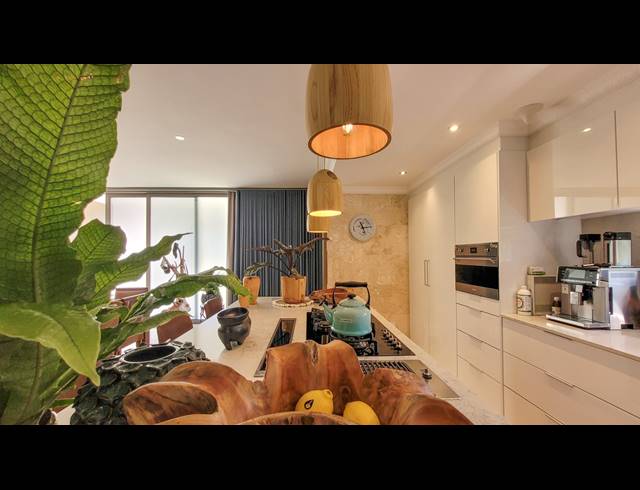 3 BEDROOM TOWNHOUSE FOR SALE IN ZIMBALI ESTATE